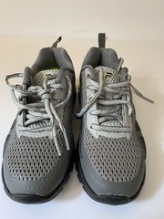 Fila Diskize 2 Kids Size 1 Gray Yellow Mesh NIB Athletic Shoes Tennis Sports