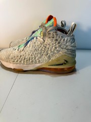 Nike Lebron XVII LMTD (GS) CT4136-100 Unisex 6.5 Basketball Shoes White Sneakers