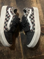 VANS Autism Acceptance ComfyCush Old Skool Size 2.5 Red Black White Hock& Loop