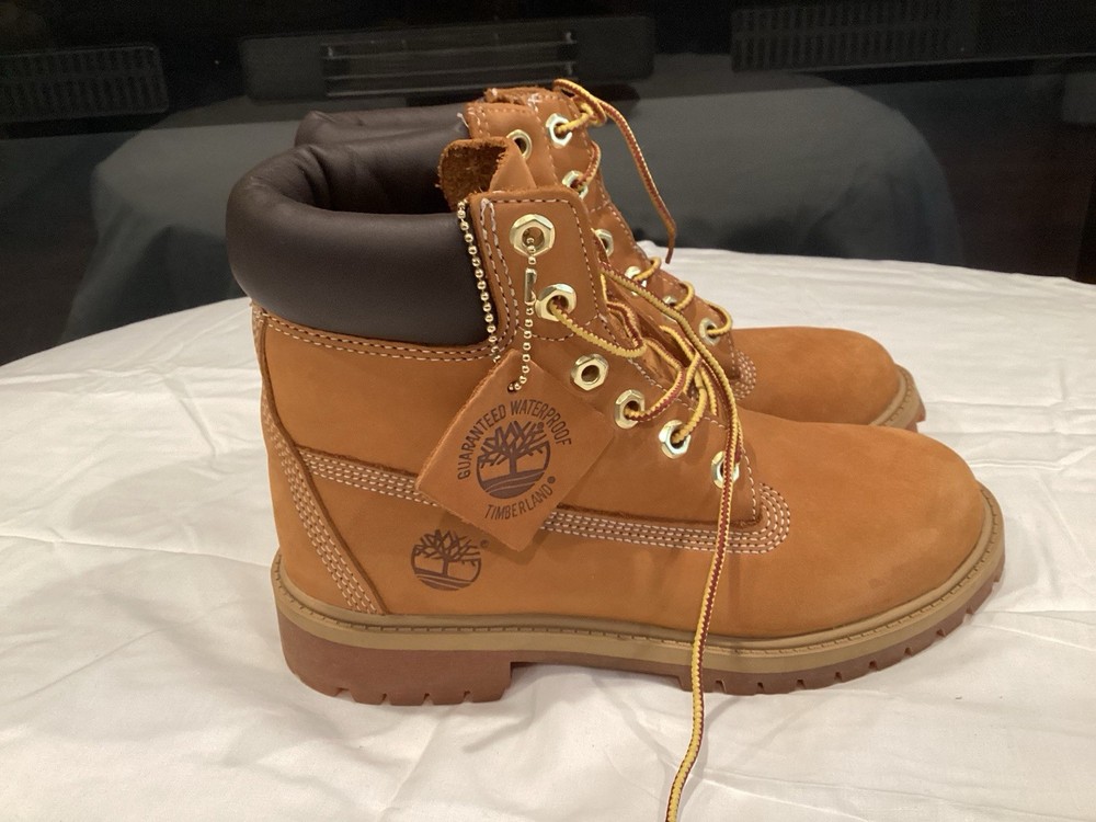 timberland 6 inch premium boots wheat nubuck Junior Size 4M
