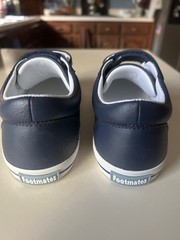 Footmate Reese Navy Leather Size 3 Big Kids Hook and Loop closure sneaker New