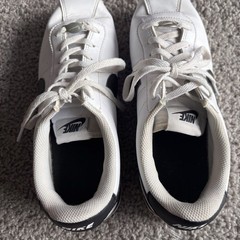 Size 6.5 (GS) – Nike Cortez Basic SL Low White – 904764-102