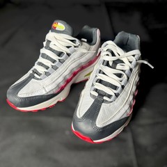 Nike Air Max 95 GS ‚Rush Pink Volt‘ Anthracite/Wolf Grey (905348-029)