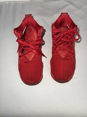 Size 13.5 (PS) – Nike LeBron 17 Mid Red Carpet