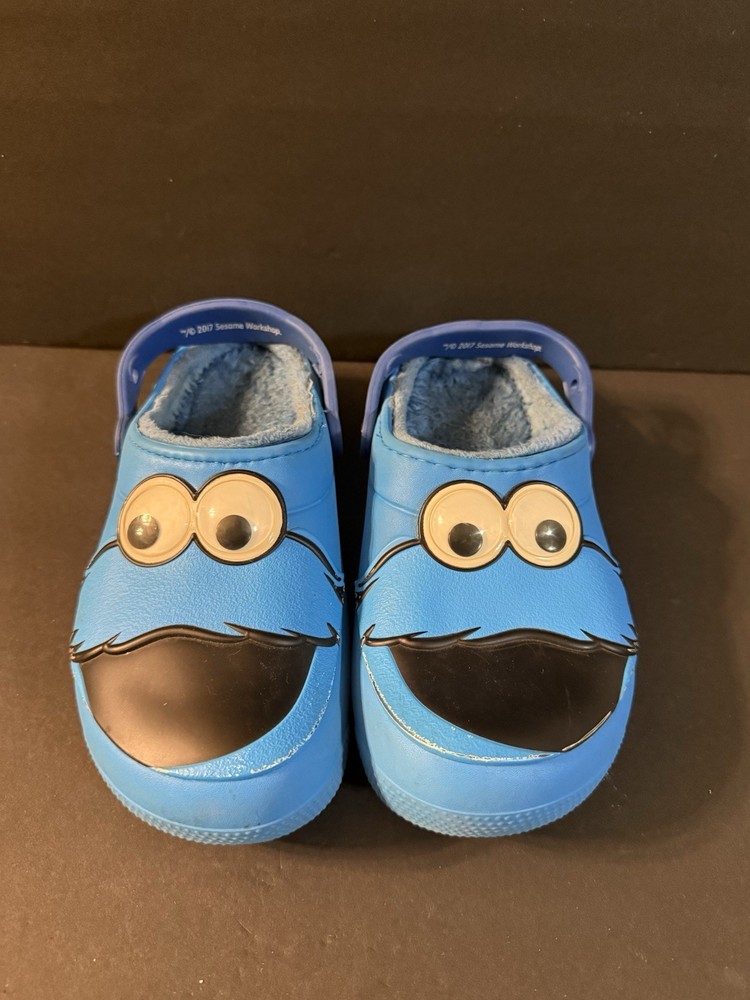 Rare! Sesame Street Cookie Monster Crocs Kids/Toddler Blue Fur Lined Clogs J 3