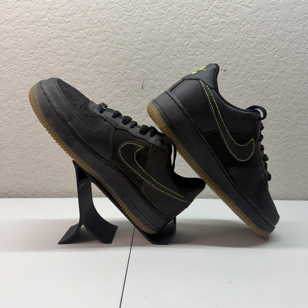 Nike Air Force 1 Volt DS from 2007 314192-007
