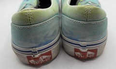 Vans off the Wall Spongebob Squarepants Slip Ons Canvas Shoes Kids Size 2.5