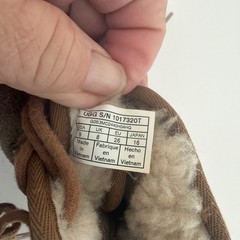 Kids UGG Lace Up Boot Chestnut Suede Side Zipper Size 9