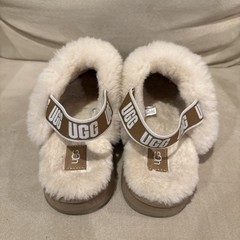 UGG FUNKETTE SLINGBACK SLIPPER ‚CHESTNUT‘ (kids). 1130395K. Size 6.