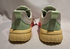 Adidas JR8090 Kaptir Flow Cloudfoam 2.0 Kid’s Gym Shoes Sneakers. Size 4