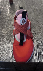 Nike Kids Low Top Strap Sneakers Red Pink White Solid Rubber Sole 686282-600