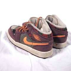 Air Jordan 1 Mid “Plaid” Night Maroon Black White GS Kids Size 3.5Y FD5460-608