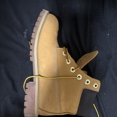Timberland 6 Inch Classic Boot Wheat, Junior’s Size 5.5, 12909M