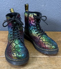 Dr Martens 1460 Pascal J Black Rainbow Metallic Boots YOUTH SIZE 3 Suede Upper