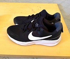 Nike Star Runner 4 DX7614-001 Black/White Mesh Athletic Sneaker Kids US 3Y