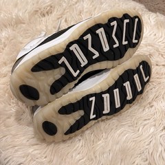 Nike Air Jordan Retro 11 Gratitude Defining Moments Sneakers Size 2Y