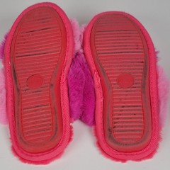 Cat & Jack Girls Hot Pink Size L (4-5) Fuzzy Slippers Hard Sole Cross Slides