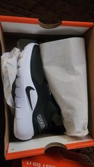 Nike Flex Runner 4 (PS) Black White Mesh Sneaker, 11C Unisex Kids‘ Athletic Shoe
