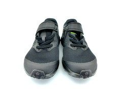 Nike Star Runner 2.0 Black Athletic Shoes Size Child 10.5C New