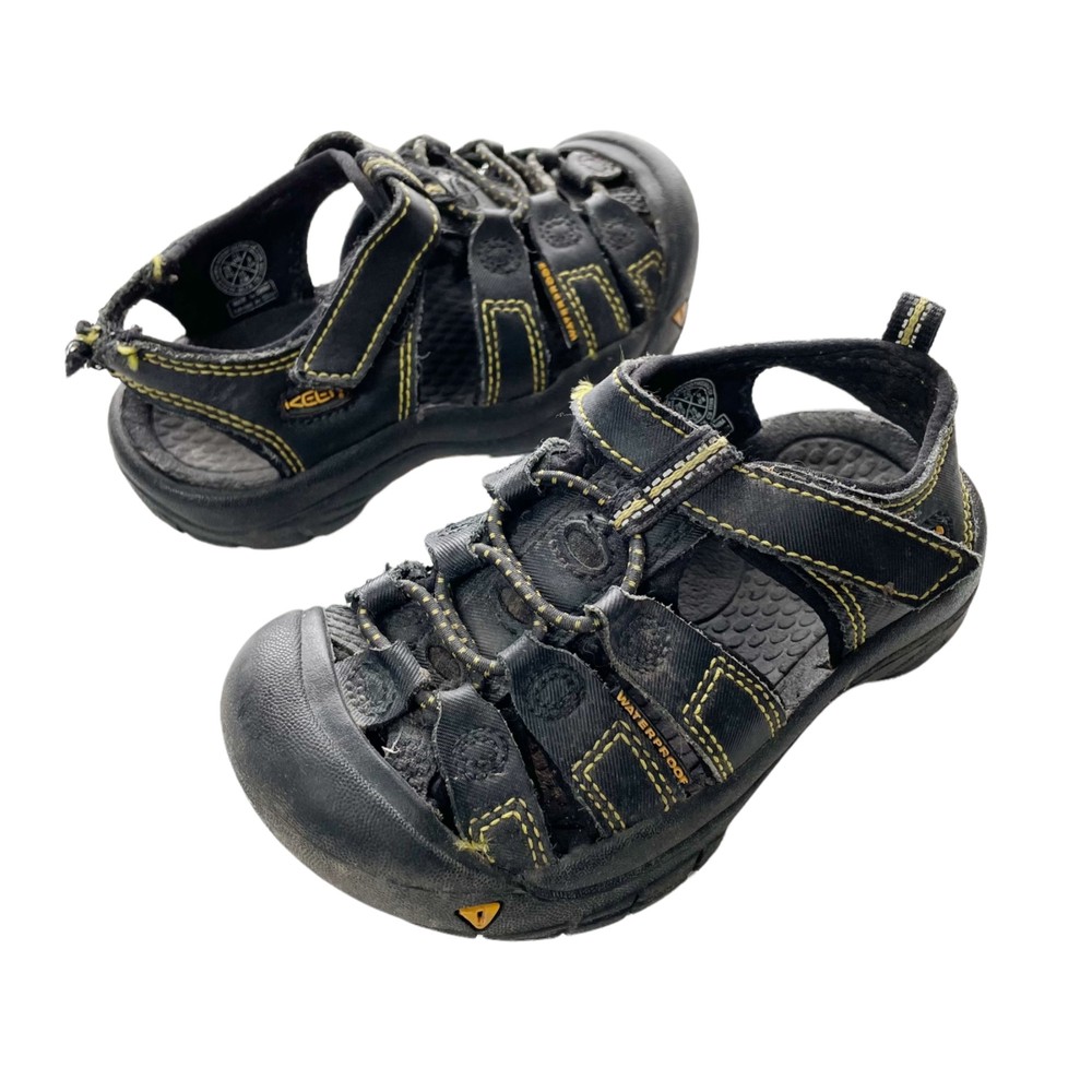 Keen Black Closed Toe Hiking Sandals Unisex Toddler Size 10 Waterproof FLAW
