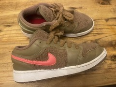 Nike Air Jordan 1 Low Utility GS Teddy Bear size 5Y DO2233-264 2021 Brown Multi