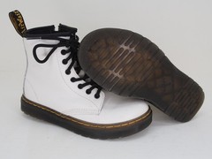 Dr. Martens Zavala White Leather Combat Lace Up Boots kids Size 1