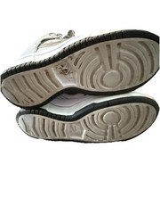 Nike 5 Youth Gray/White/Silver Gender Neutral Athletic Sneakers