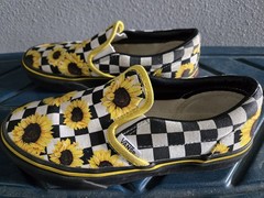 shoes VANS Slip-On black/white Checkered Sunflower youth sz 2