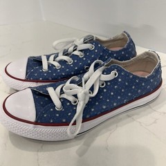 Converse All Star Chuck Taylor Low Top Double Tongue Youth Size 2 Blue with Dots
