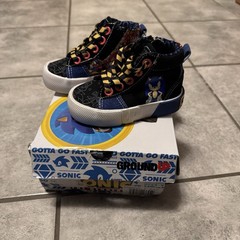 Sonic The Hedgehog Ground Up Shoes – Toddler Size 5 New