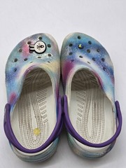 Crocs Classic Clog Shoes Kids Size 2 Multicolor Tie Dye Sandals Slip On Comfort