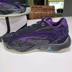 Nike Jordan Luka 2 GS Space Hunter Black Glow Size 7Y / Womens 8.5 DZ3498 001