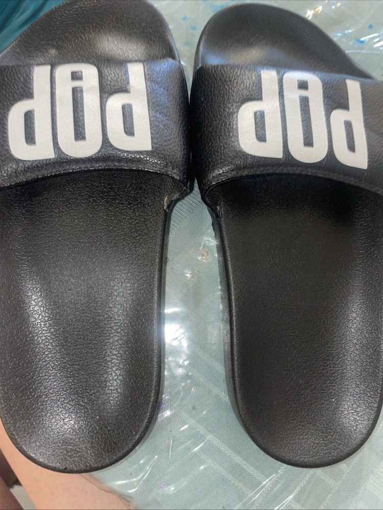 Vtg 2000s Kids Black “ POP” Slides Size 1