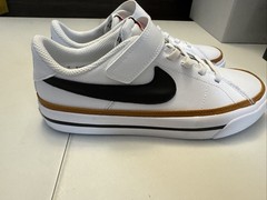 DA5381-102 Nike Court Legacy Size 2y