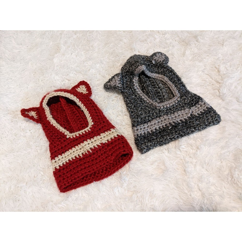 Set Of 2 Hand Knit Kids Pullover Hats With Ears