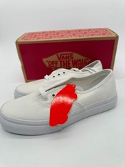 VANS AUTHENTIC Classic Athletic Sneakers Youth Sz 13 Rubber Outsole Canvas Upper