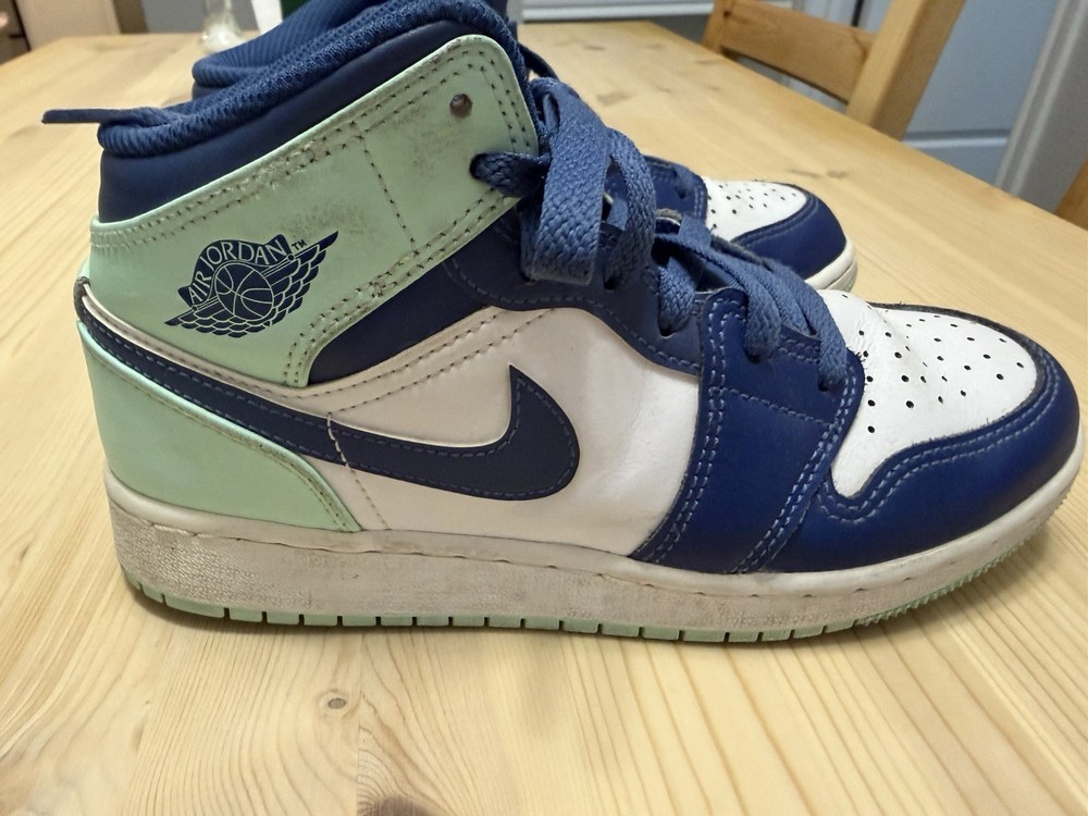 Air Jordan 1 MID ‚Mystic Blue Mint ‚