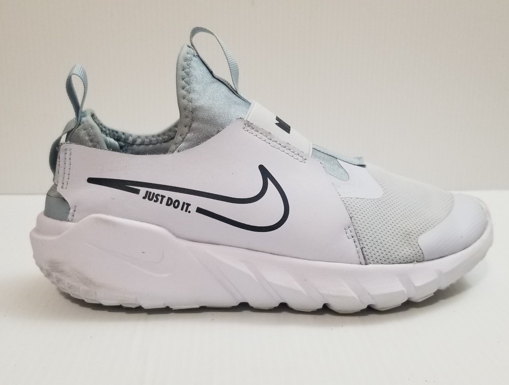 MISMATCHED Nike Flex Runner White/Gray DJ6038-010 Slip On Shoes 4.5Y-5Y READ
