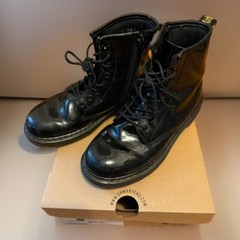 Dr. Martens Pascal Youth Size 4 Black Patent Leather Lace Up Combat Boots 1460 J