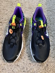 Nike Run Flow SE GS Size 7 Youth Brand New In Box Black/White Teal Nebula