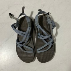 Chaco Kids Light Blue Strappy Hiking Sandals Size 5 Outdoor Travel Granola