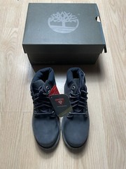 Timberland 6in Premium Boots Gray Classic 12 Youth New In Box Primaloft