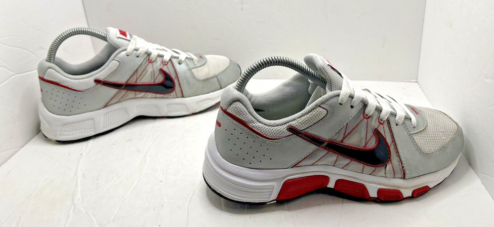 Nike T-Run 5 Size Running Shoes Grey/Red/Black Size 6.5y 443990-100