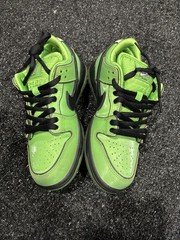Nike SB Dunk Low “The Powderpuff Girls Buttercup” size 4.5m/6w