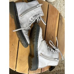 Dr. Marten’s Junior Kids 25634 Leather Lace Up Boots Youth Size 12 Boy Girl Doc