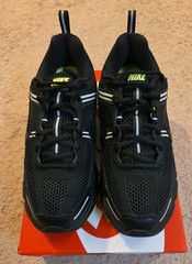 Nike Vomero 5 Black Volt GS Size 6.5Y