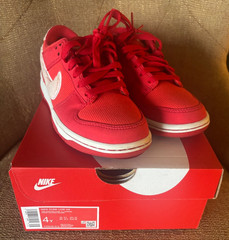 Nike Dunk Low GS „Valentine’s Day“ Red White FZ3548-612 Size 4Y – Excellent