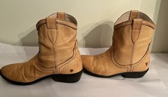 Frye Boots Carson Shortie Boy Size 3 Tan Leather Pull On Ankle Boots kids boots