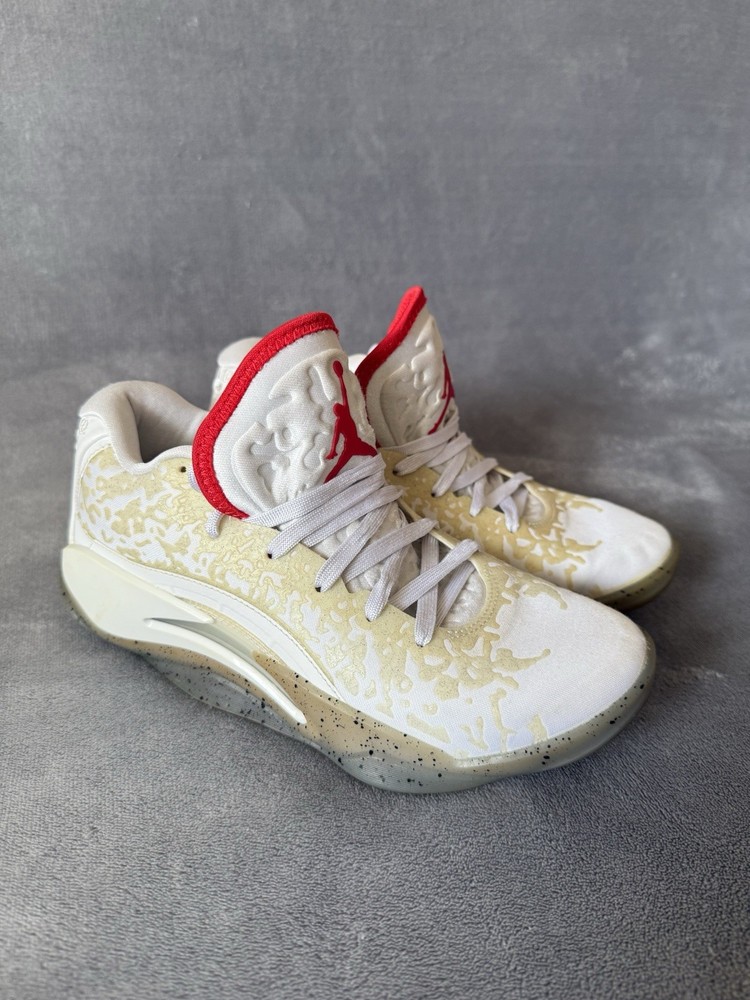Nike Kid’s Jordan Zion 3 Training Size 4,5 Y White/Tan |DV3869-106|