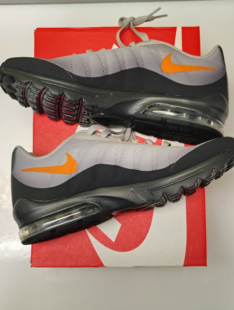 Nike Air Max Invigor GS Gray Orange Comfort Sneakers Boys‘ Size 6.5Y 749572-019
